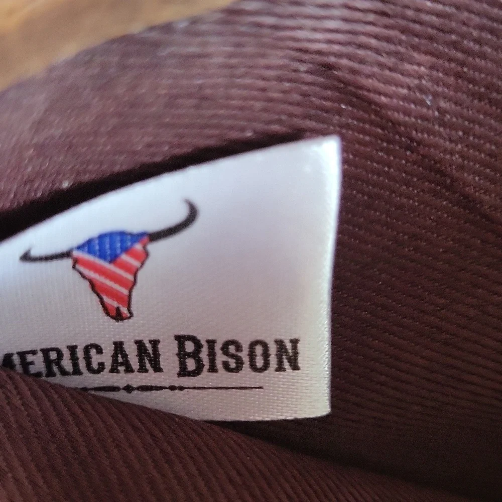 American Bison Men's Bifold Leather Wallet Made in USA